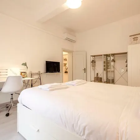 Domus Flavia Apartment